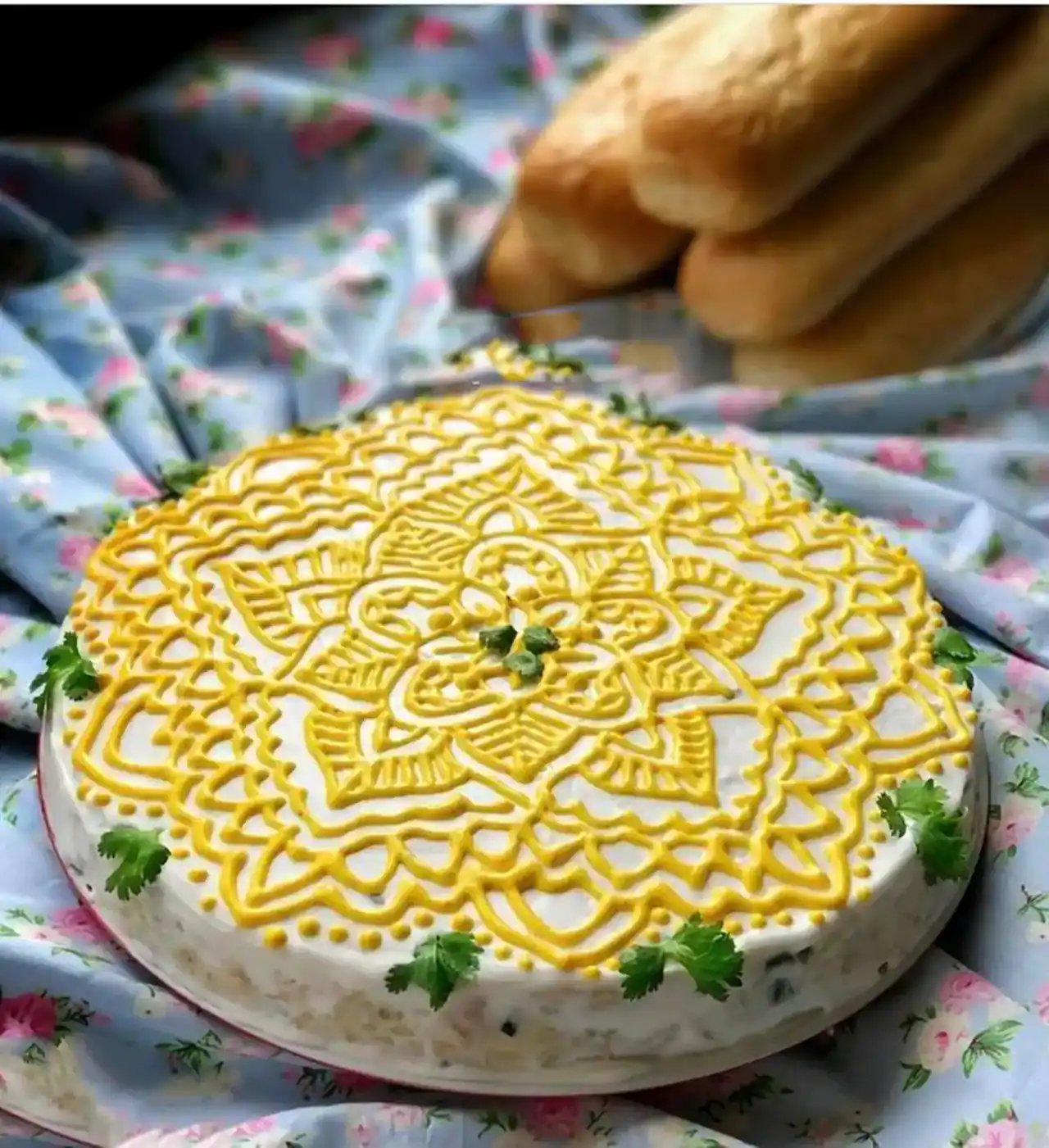 تزیین سالاد الویه + زیباترین مدل های دیزاین و تزیین سالاد الویه بسیار شیک و امروزی