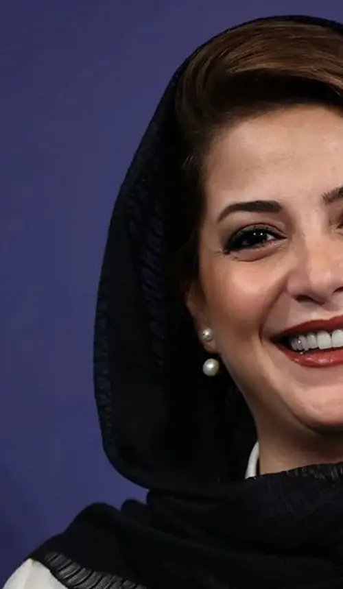طناز طباطبایی