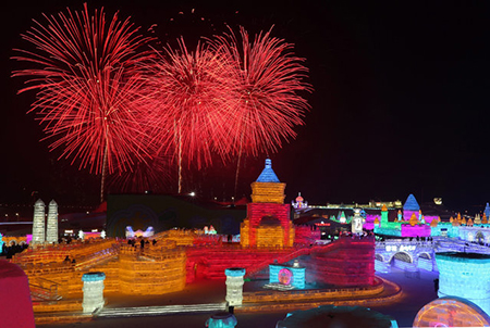 جشنواره رنگارنگ برف و یخ هاربین چین