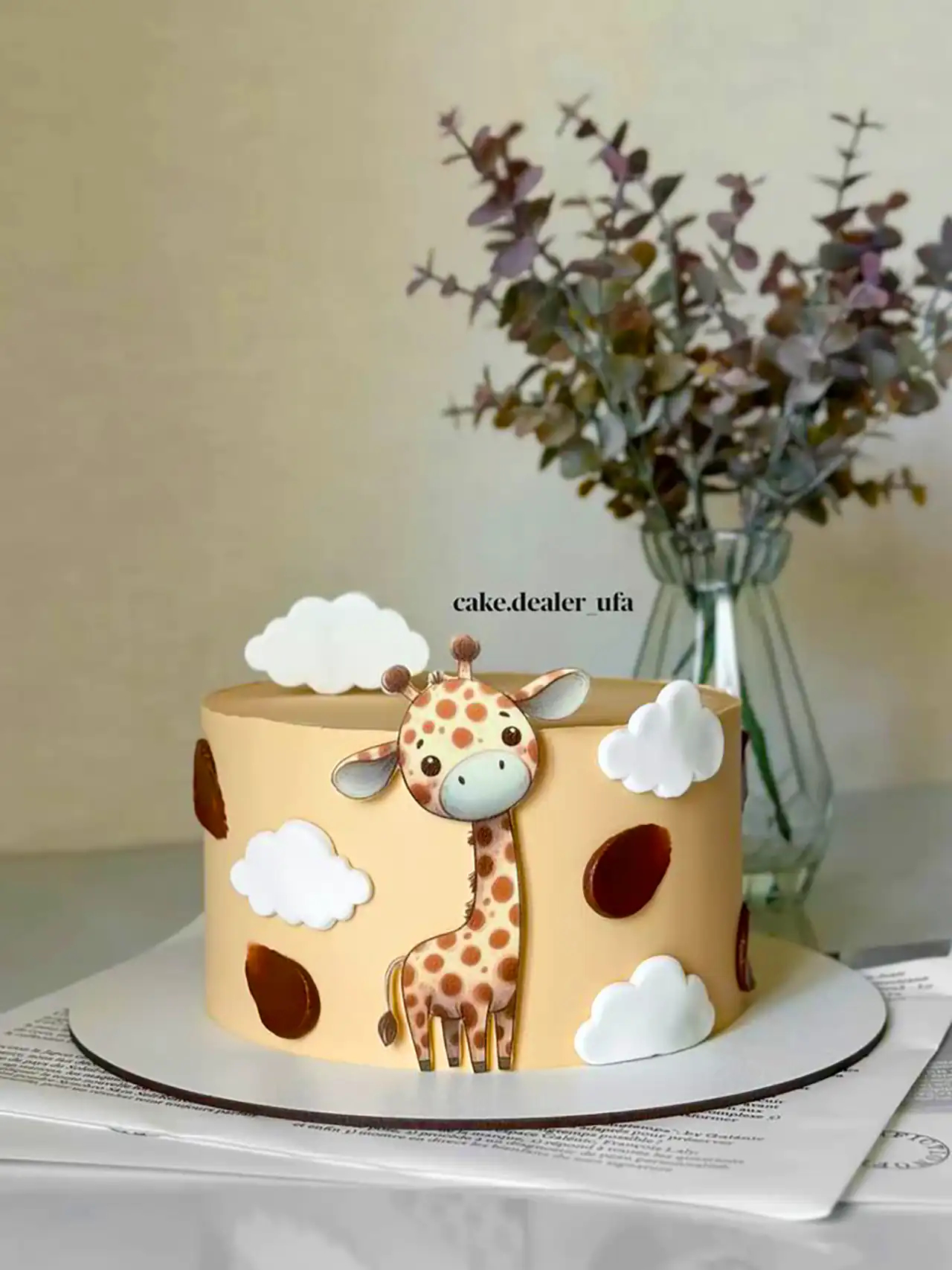 کیک تولد فانتزی حیوانات