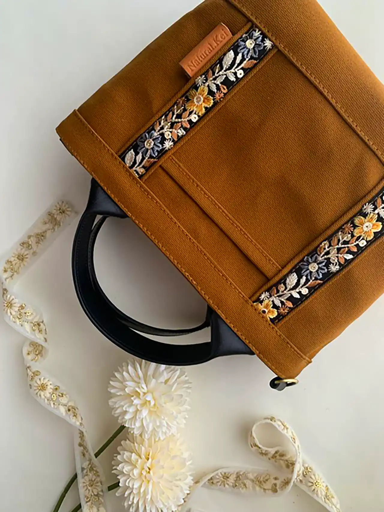 کیف بزرگ و جادار دخترونه