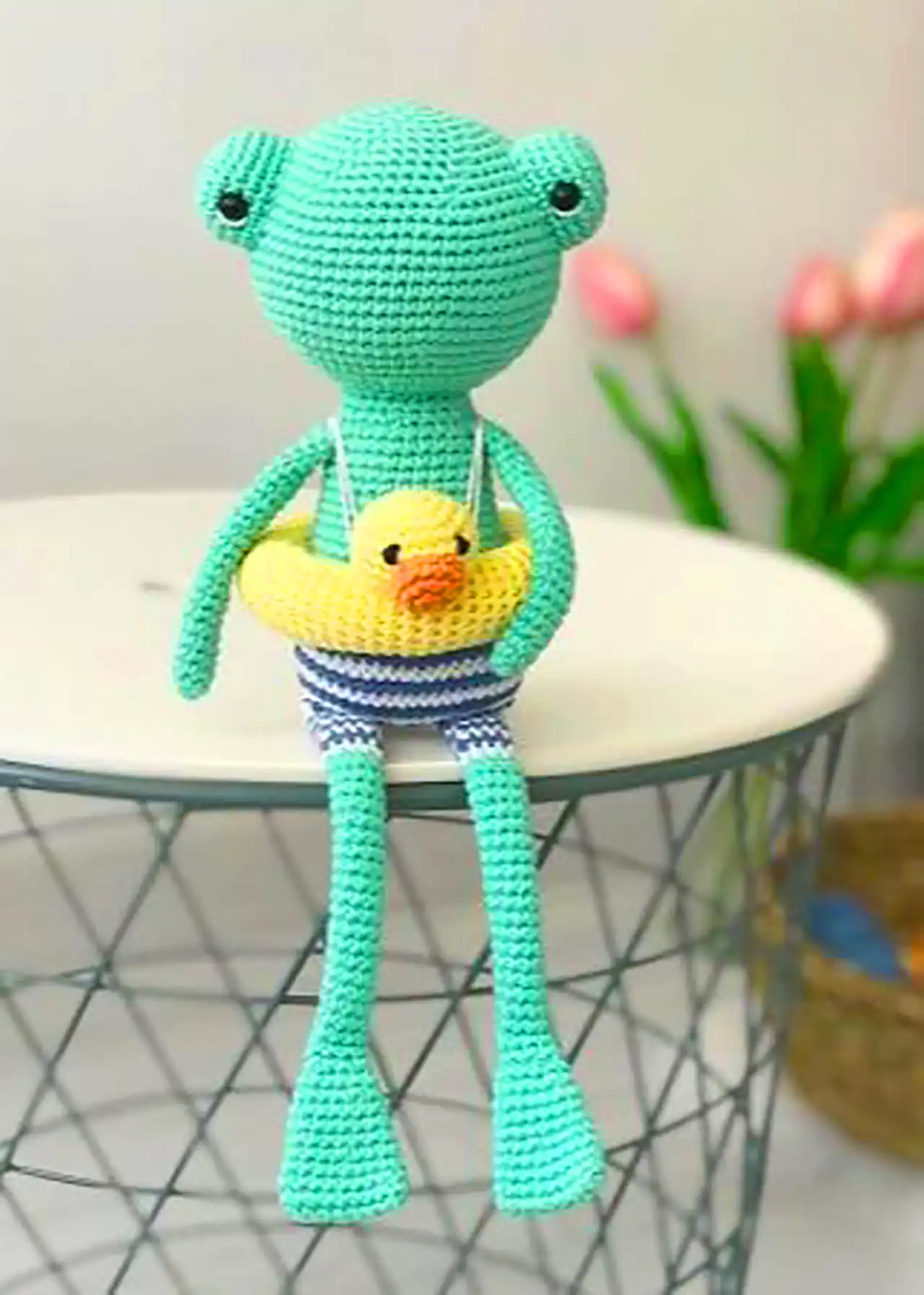 قورباغه دستبافت کیوت