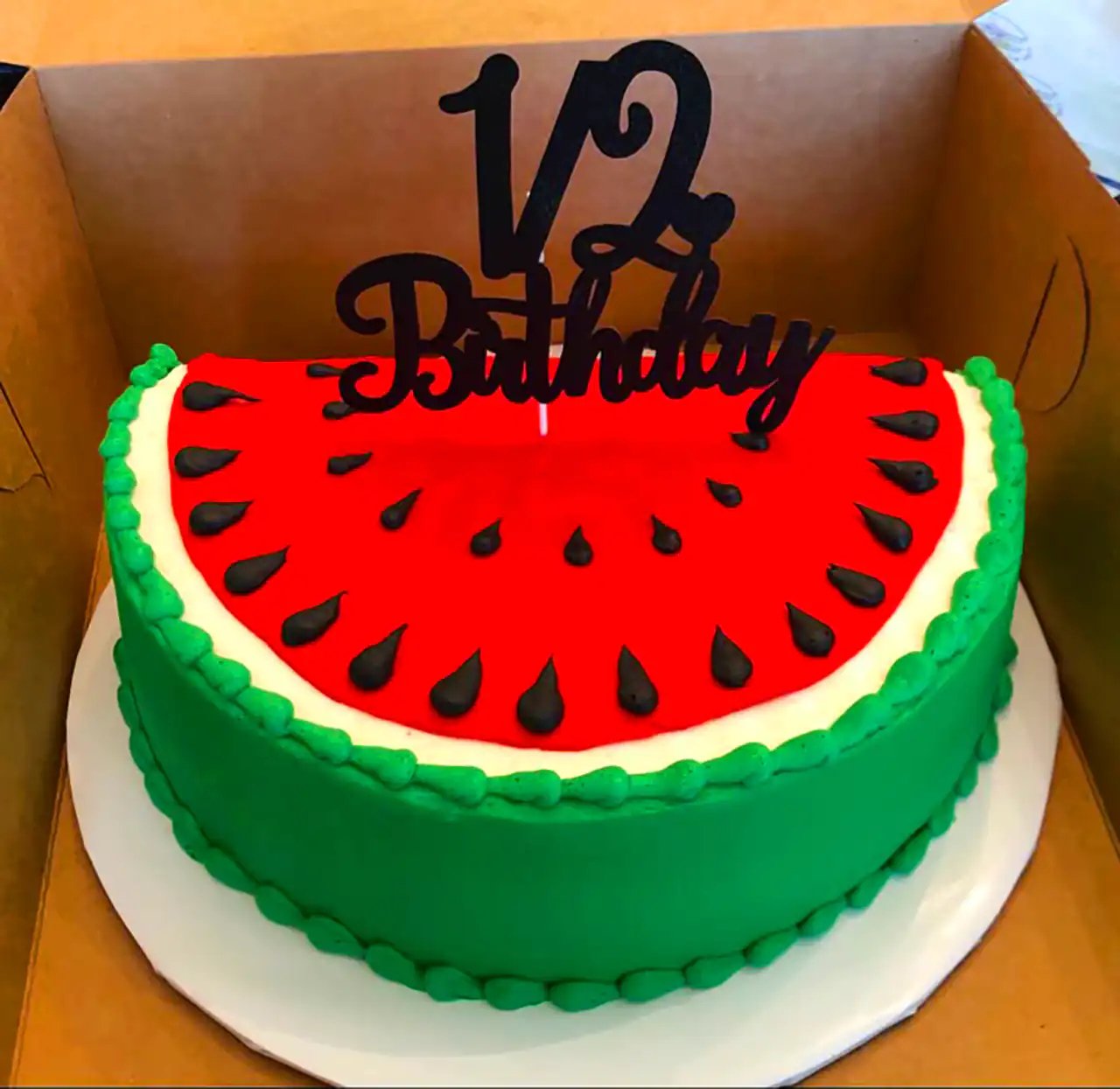 کیک هندوانه ای یلدایی