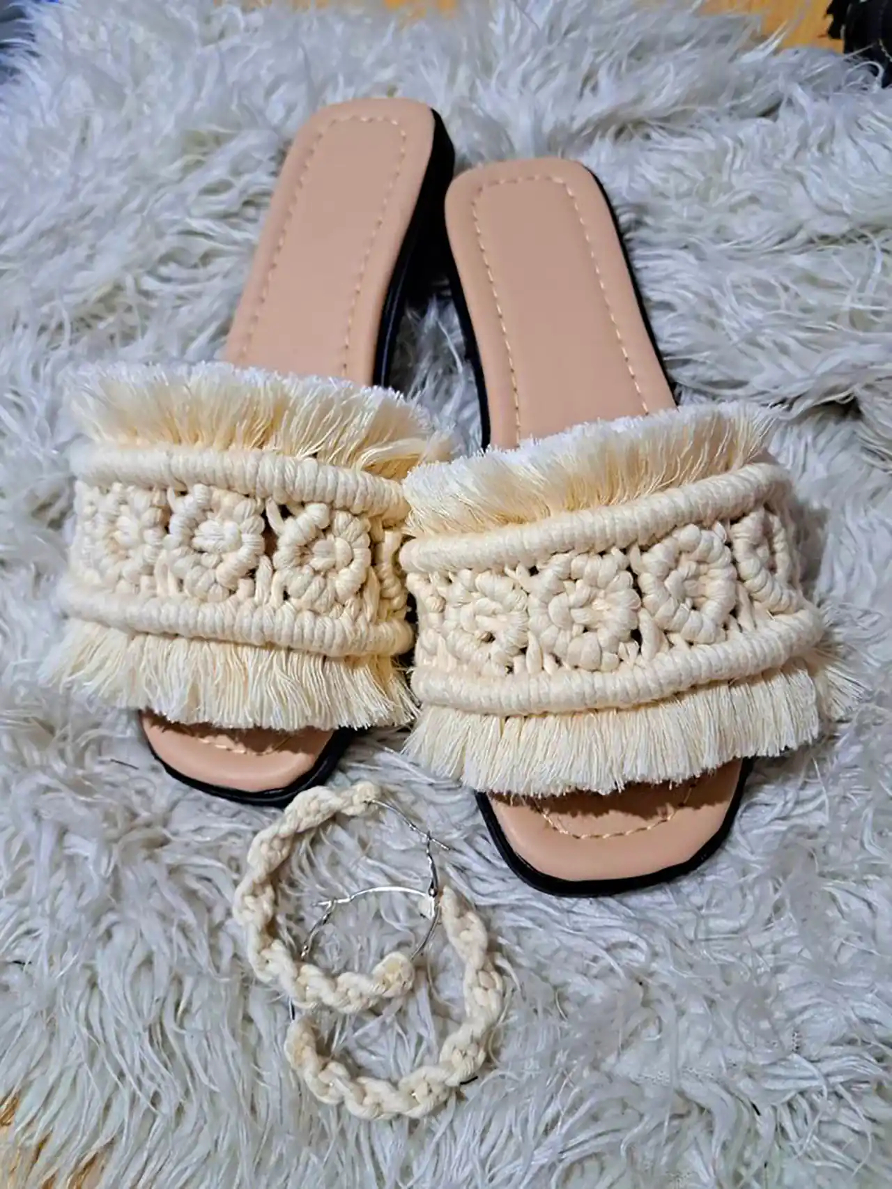 دمپایی دستساز با هنر مکرومه 