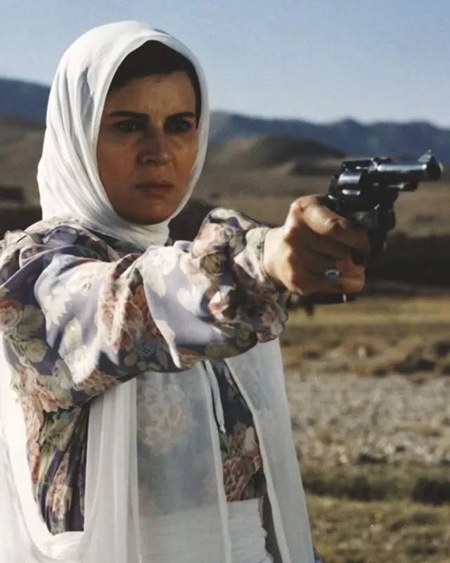 گلچهره سجادیه در سریال رعنا