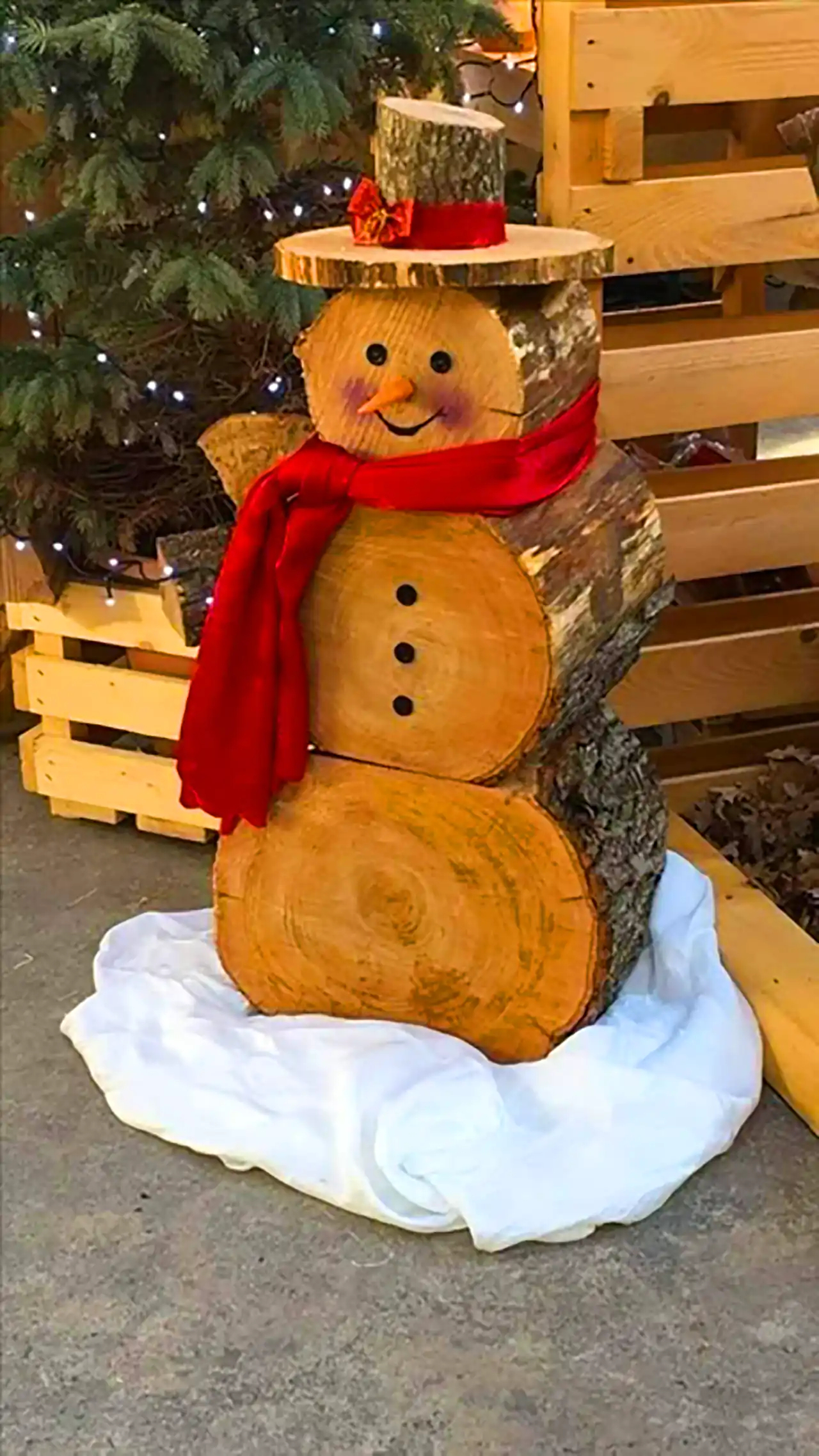 دکوری چوبی دستساز عروسکی