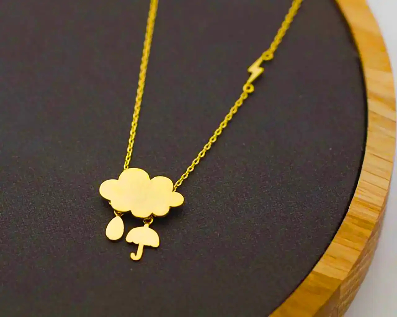 گردن آویز شیک و جدید