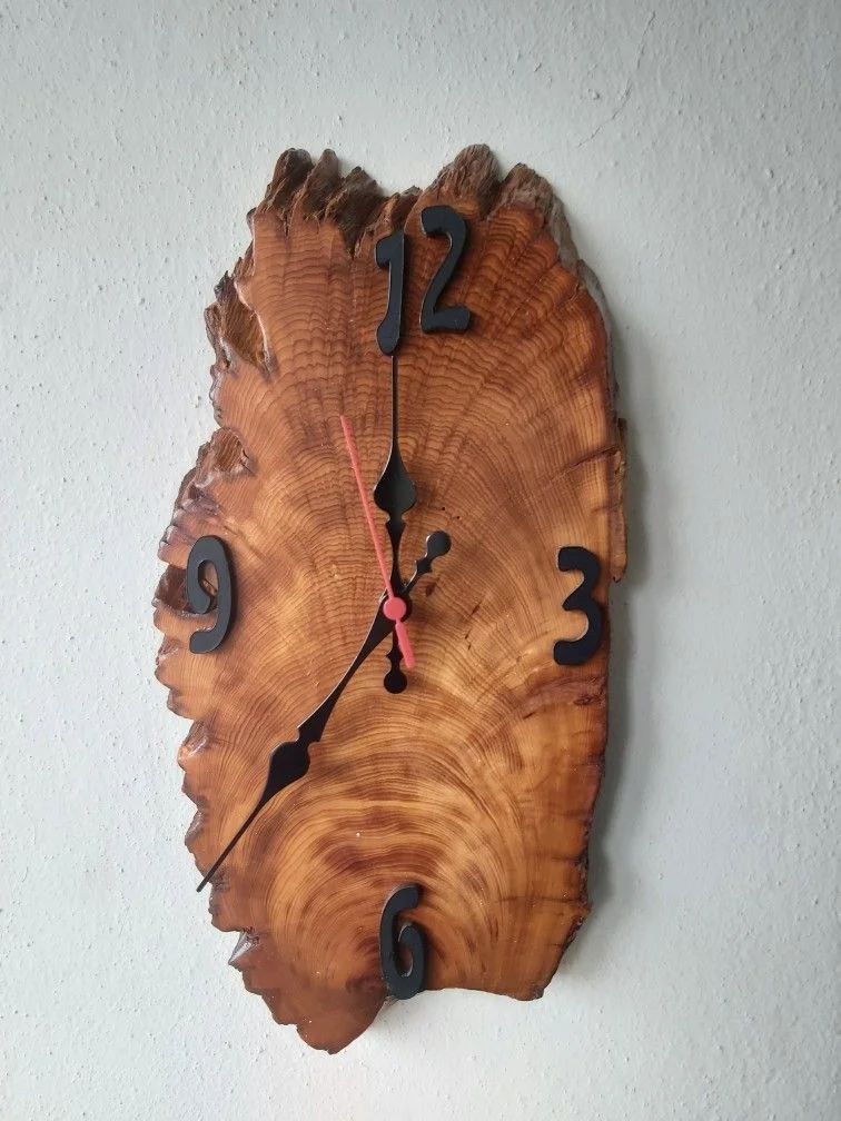 ساعت دیواری چوبی مد سال