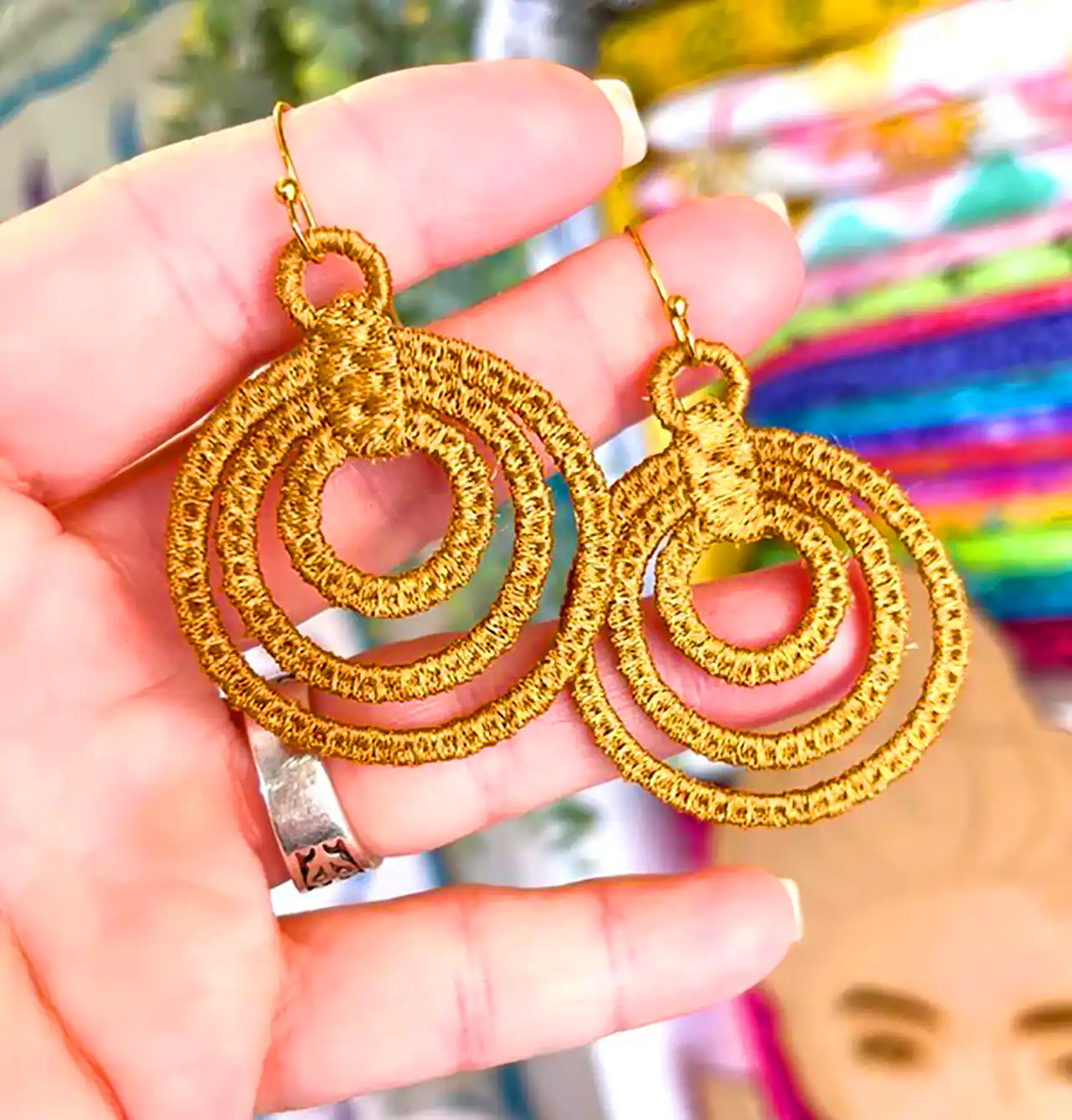 گوشواره دستساز زیبا