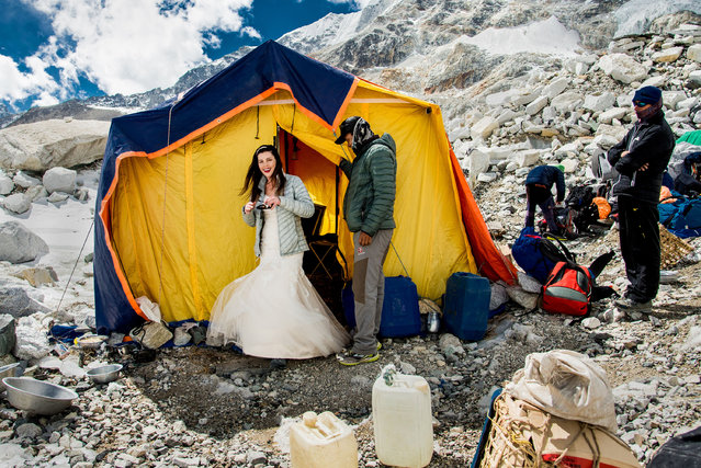 تصاویرازدواج زوج امریکایی در قله اورست