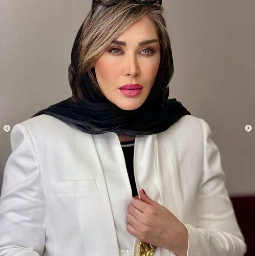 سارا منجزی پور