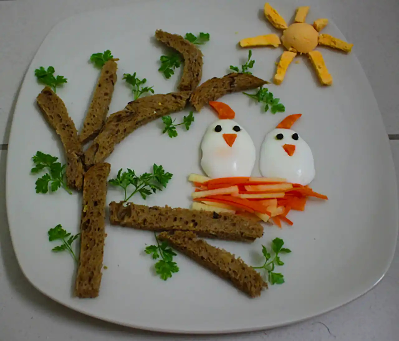 بشقاب صبحانه اشتها برانگیز کودکان