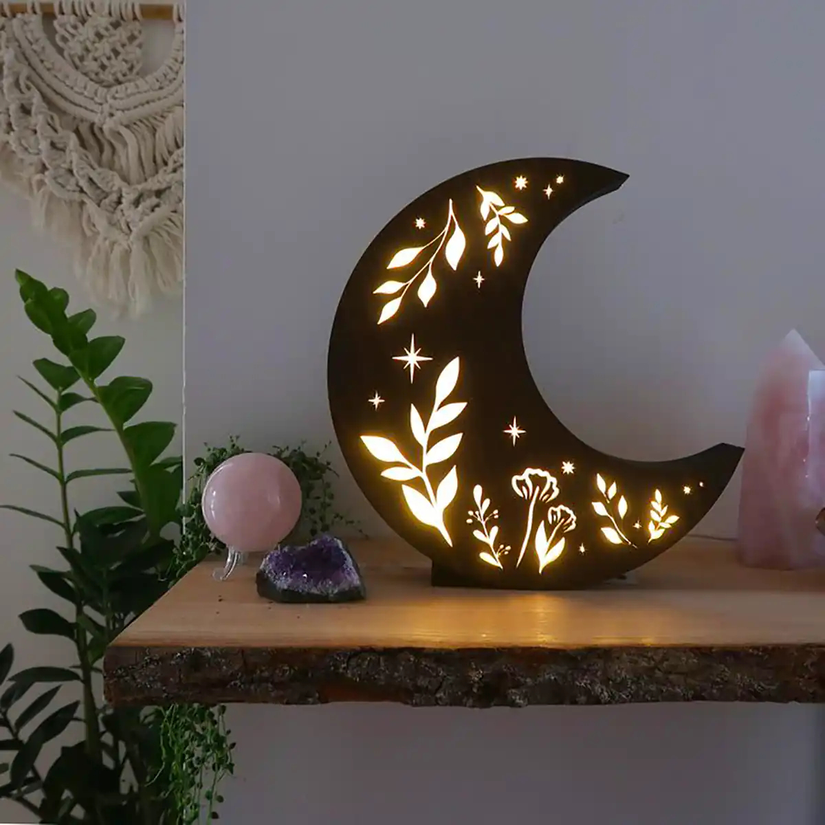 شب خواب طرح ماه