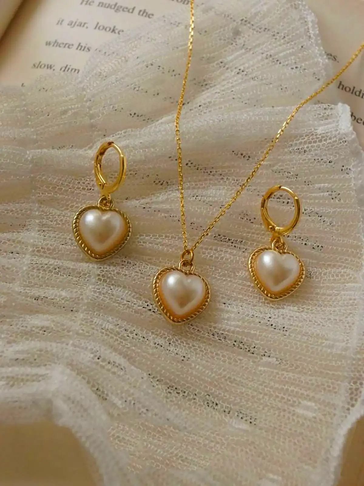 سرویس طلا شیک قلبی 