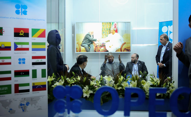  بازدید دبیرکل اوپک از بیست و چهارمین نمایشگاه بین‌المللی نفت