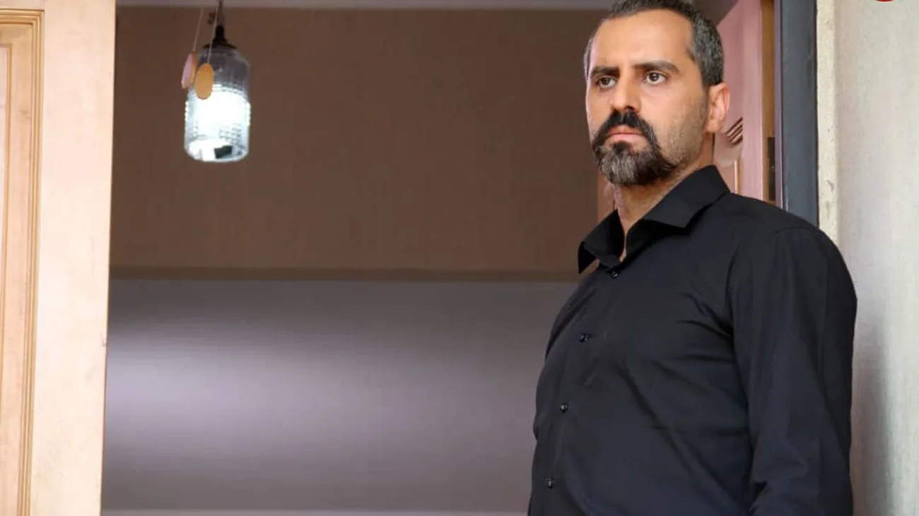 علیرام نورایی در گاندو