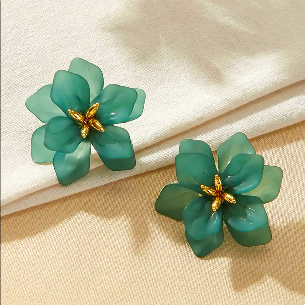 گوشواره لوکس و شیک 