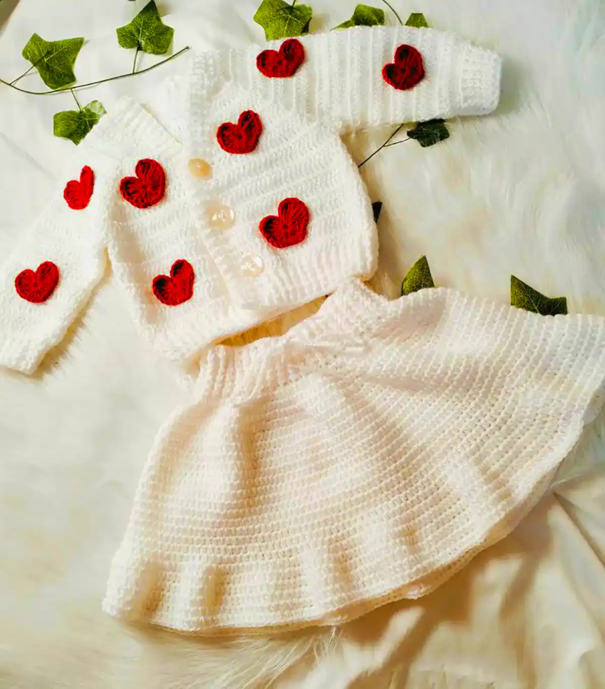 ست بافتنی بچه گانه