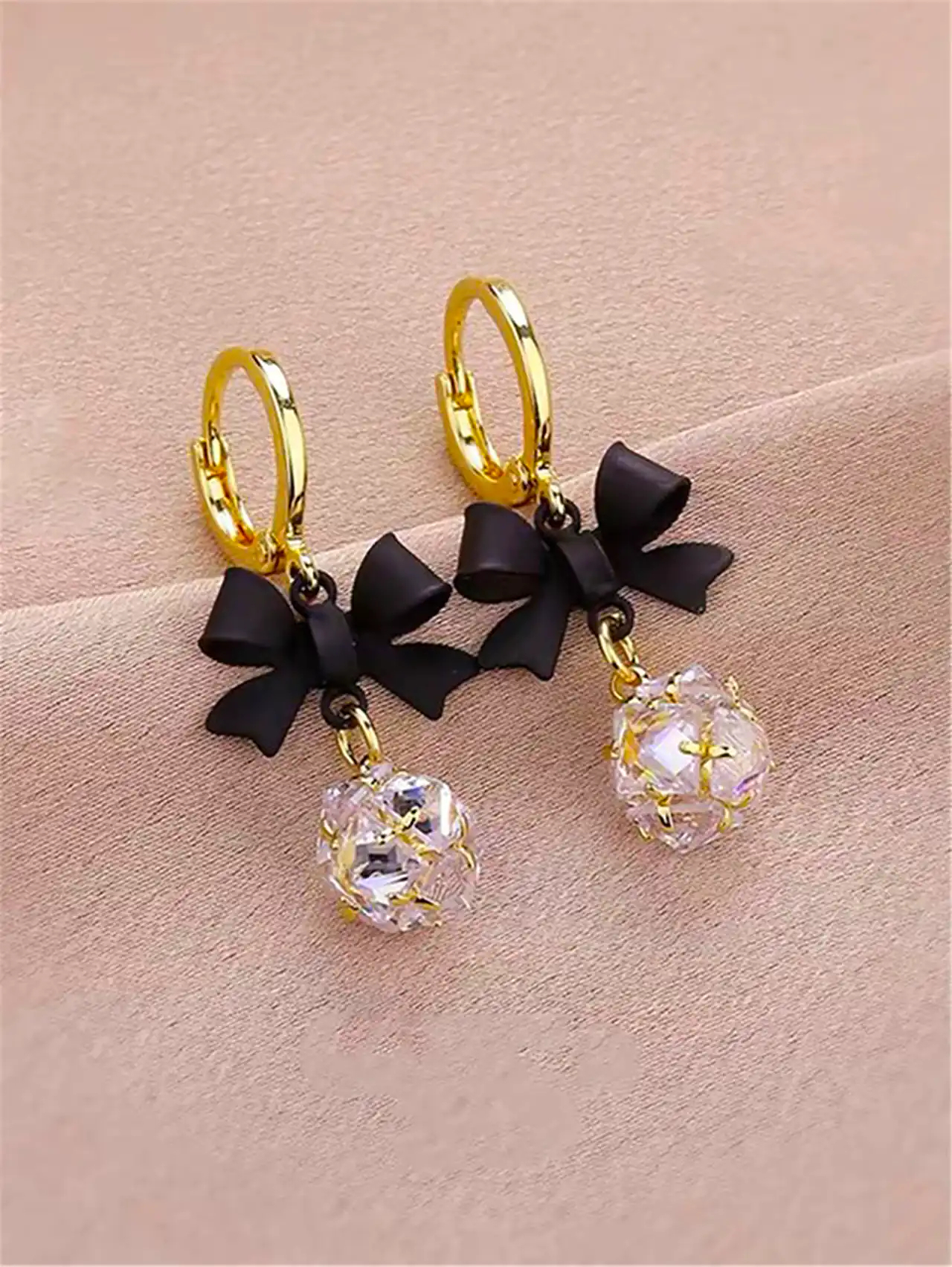 گوشواره فانتزی جذاب