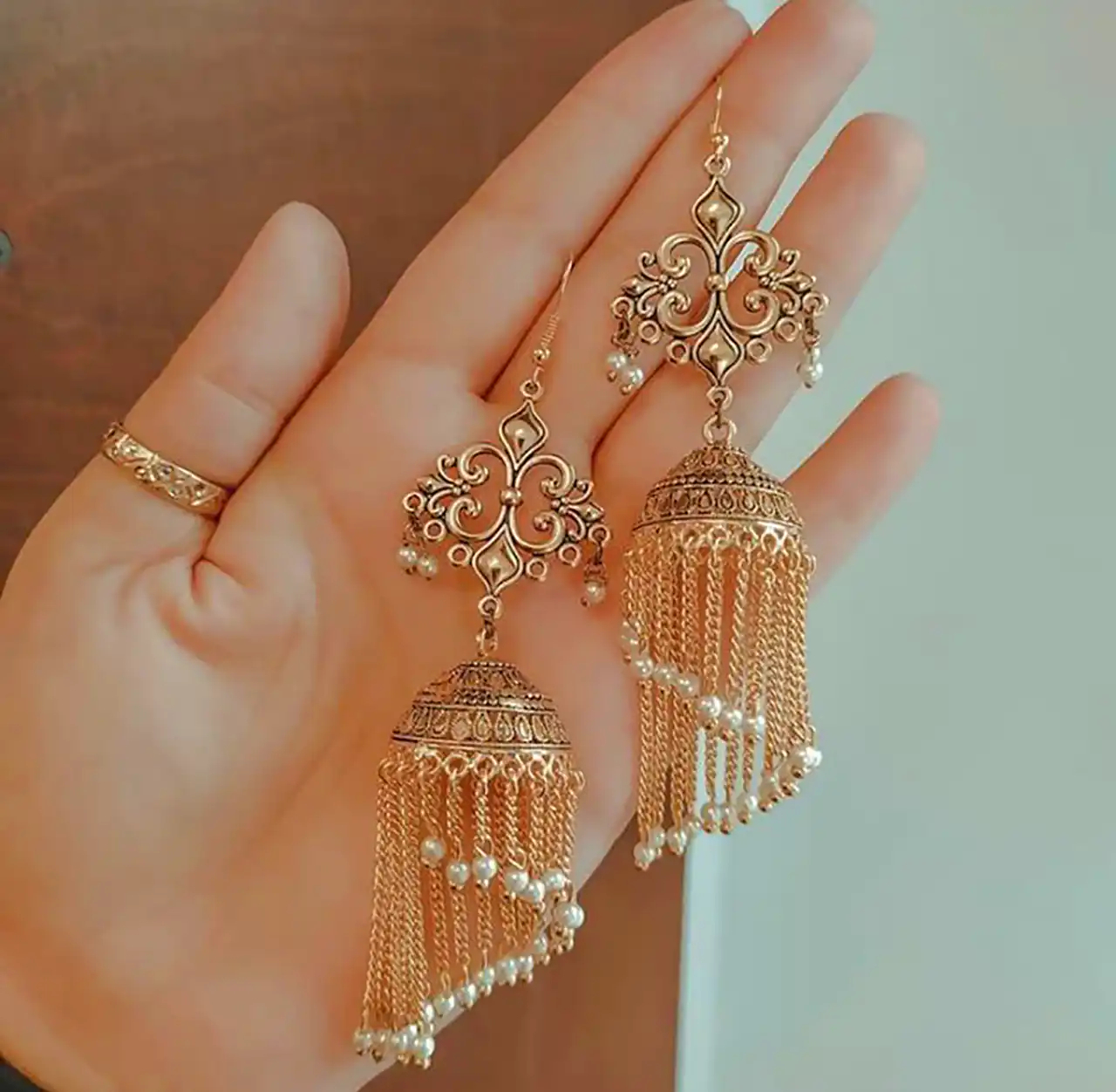گوشواره کلاسیک زنانه