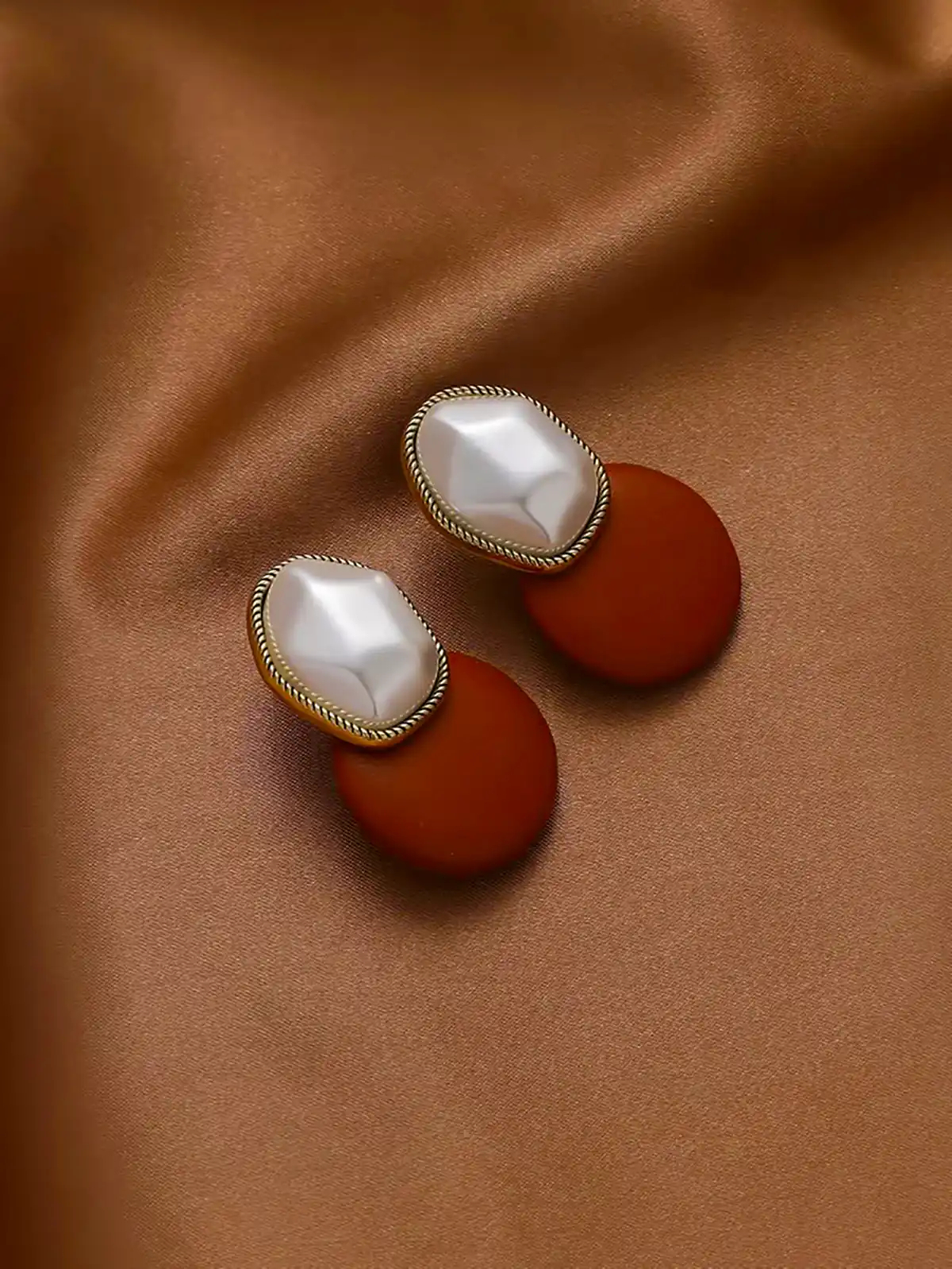 گوشواره لوکس و شیک 