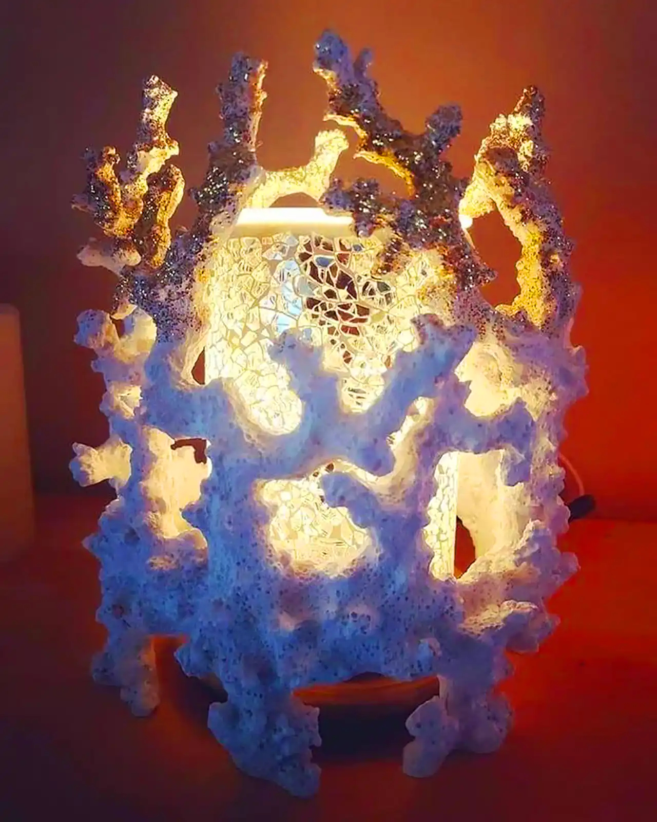 چراغ رومیزی طرح مرجان دریایی