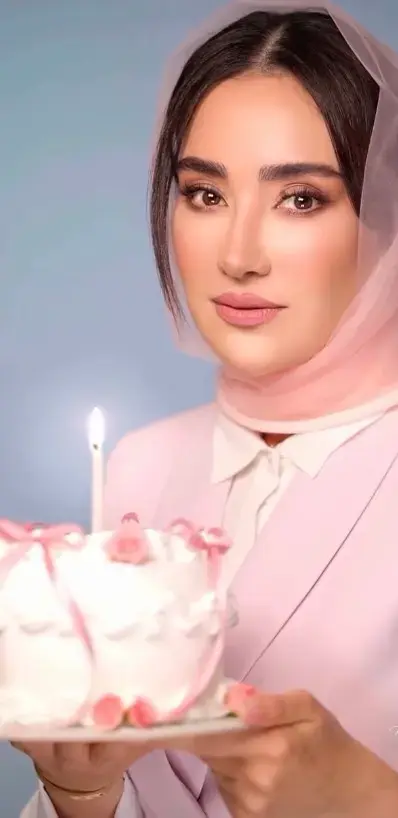 سفر در زمان/ «بهاره افشاری، هیام» سریال رویای نیمه شب در جشن تولد 40 سالگی اش