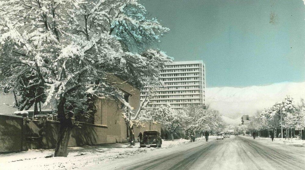 خیابان حافظ در اوایل دهه ۵۰