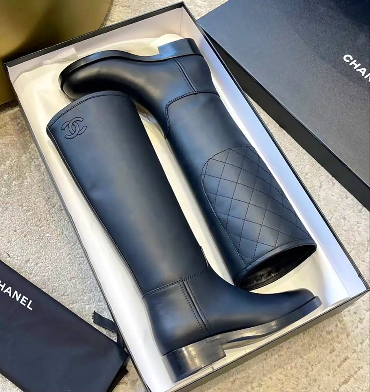 بوت چرم بلند زنانه