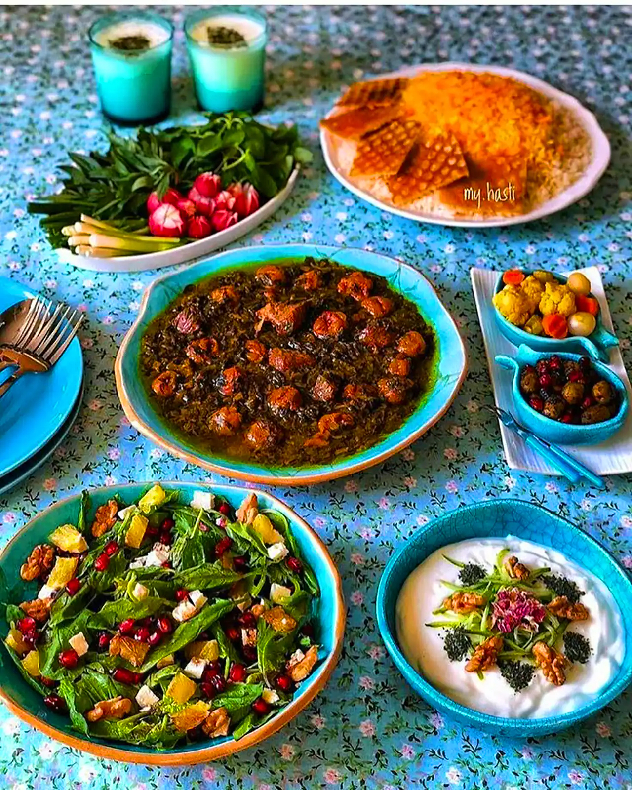 سرو غذا با تم ایرانی