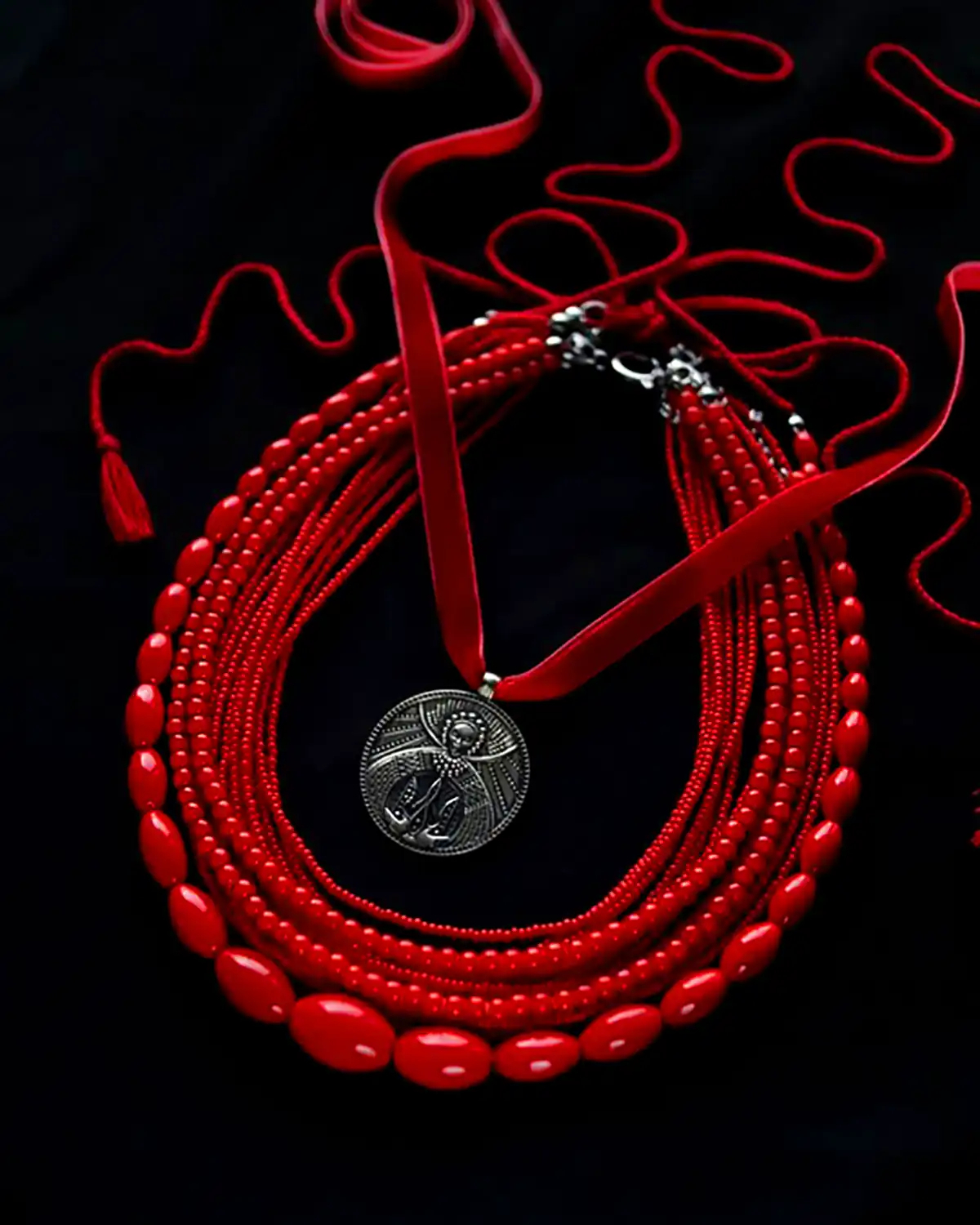 گردنبند مهره ای قرمز شیک