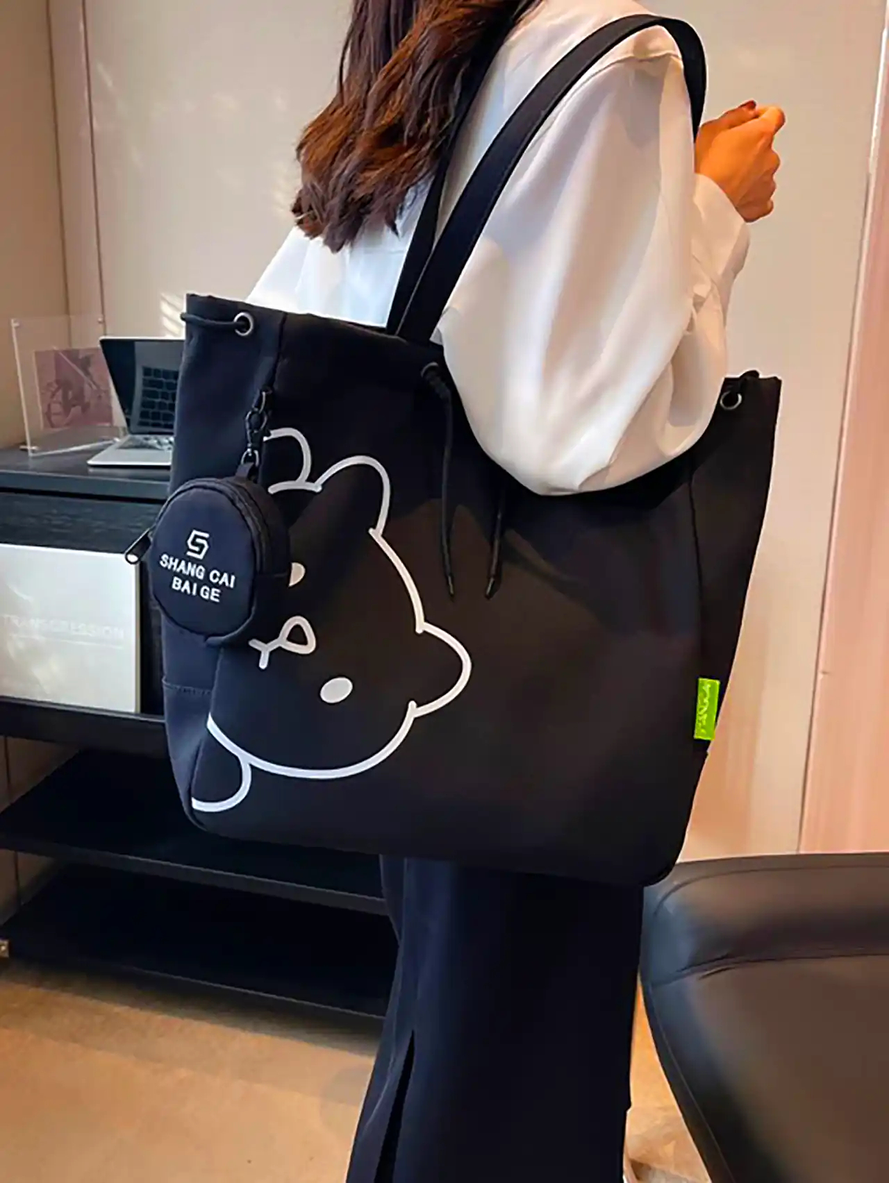 کیف بزرگ و جادار دخترانه