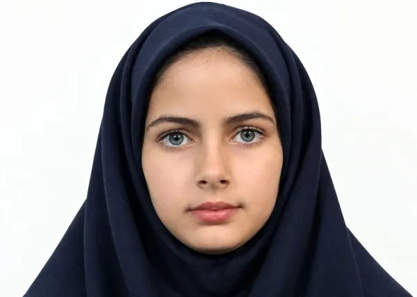 بیوگرافی فرزانه فرنام