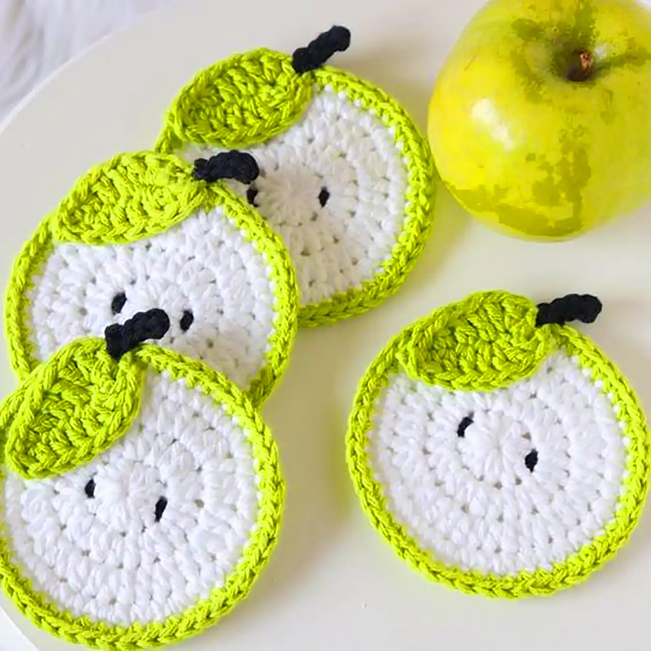 زیرلیوانی بافتنی فانتزی