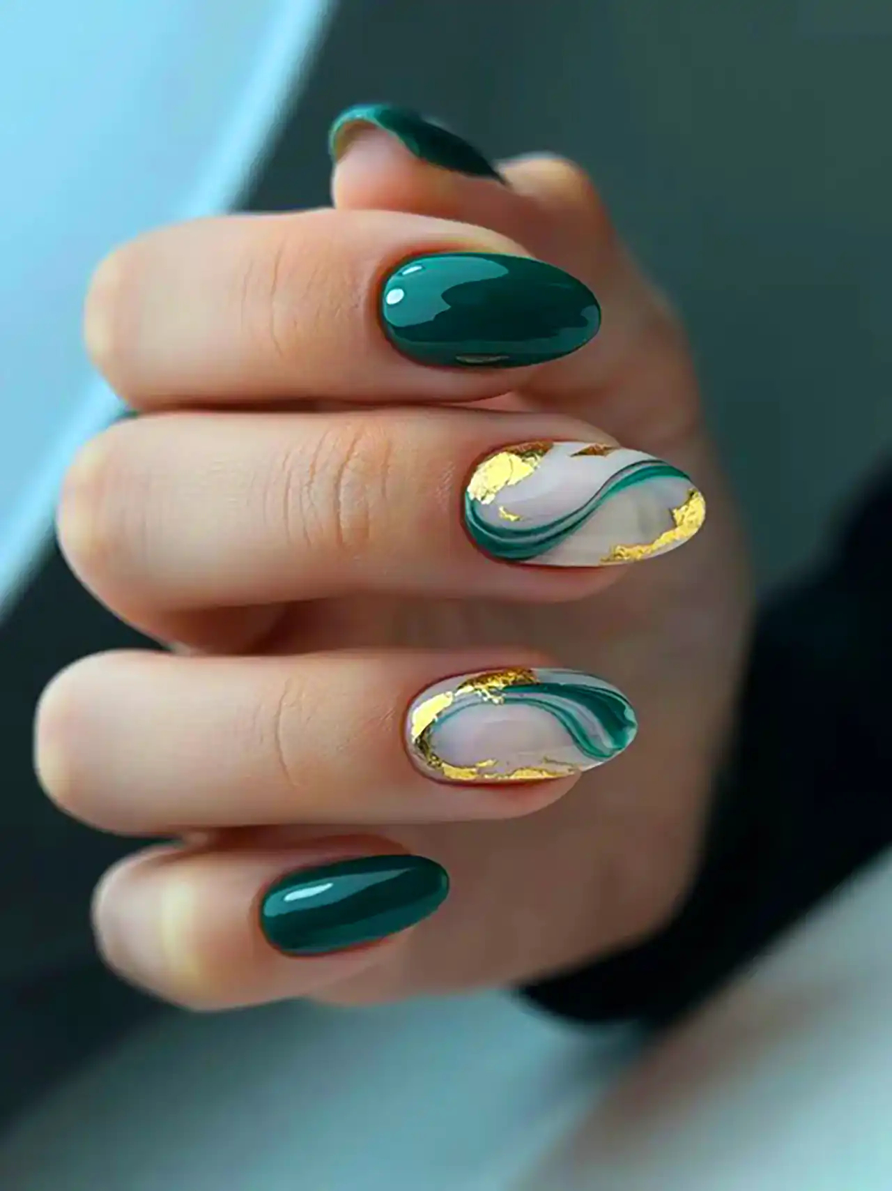 دیزاین ناخن سبز فانتزی