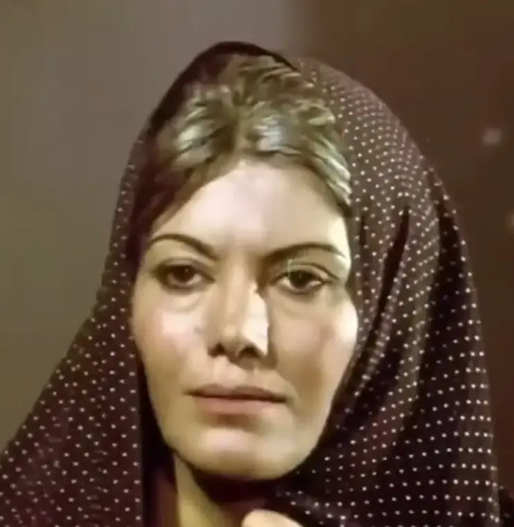 فخری خوروش