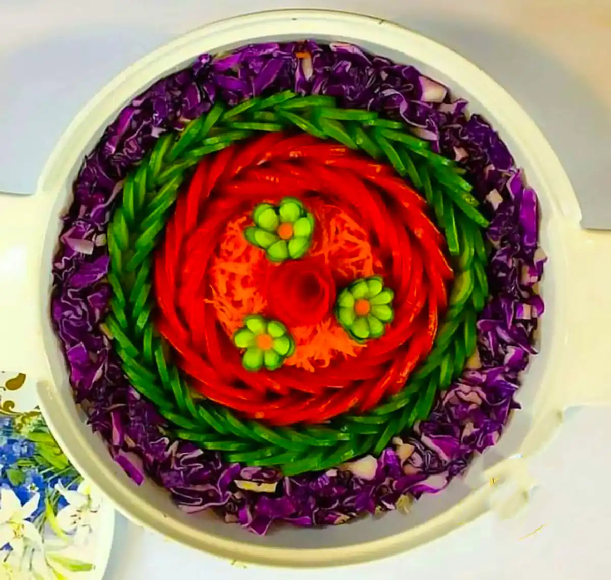 دیزاین رنگی سالاد
