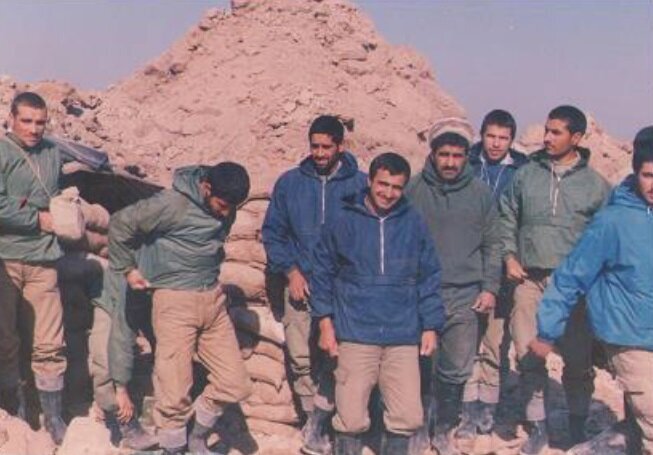  فرار از زندان صدام؛ ماجرای اولین اسیری که از زندان بعثی ها گریخت | آغاز اسارت سیدرضا در آخرین روز خدمت سربازی | رهایی از شکنجه و اعدام دموکرات ها