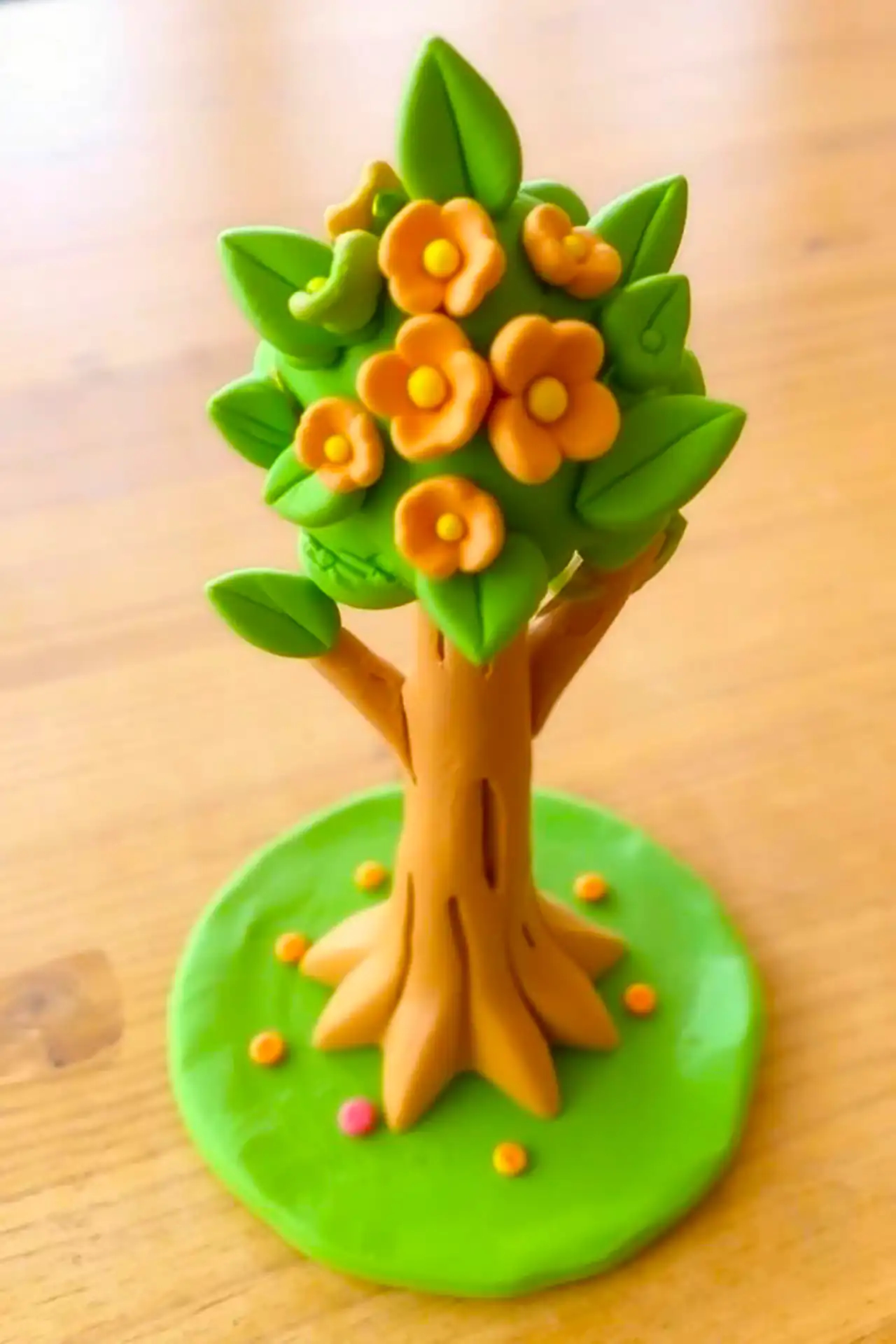 گلدان گل خمیری