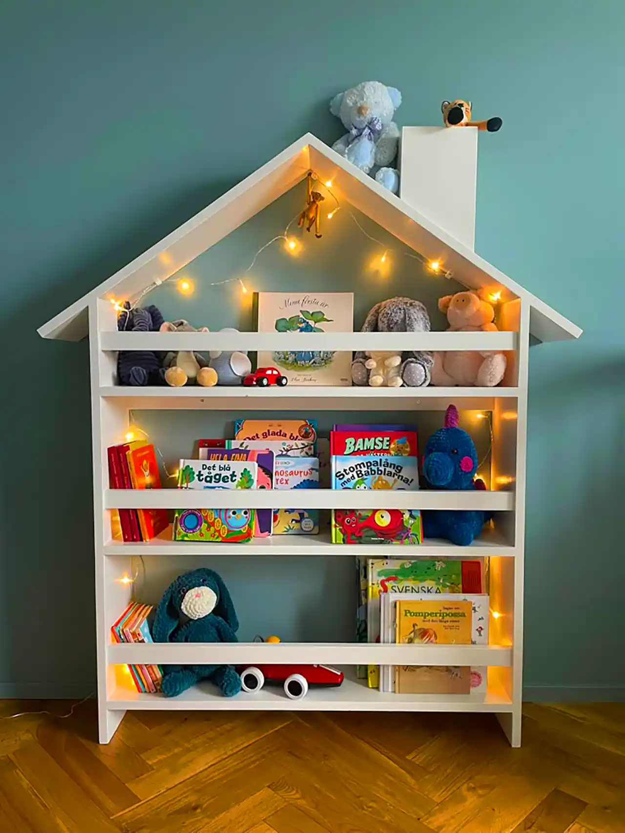 قفسه کتاب اتاق کودک 