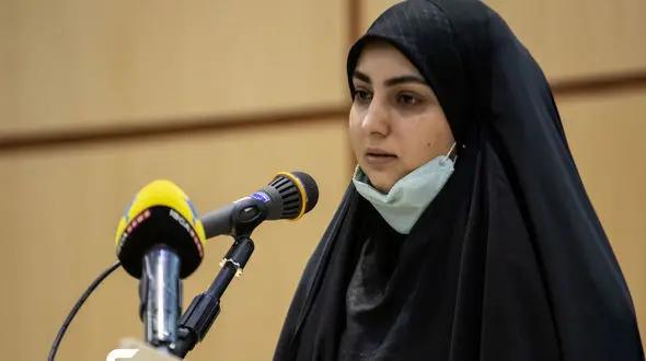  خاطره همسر محافظ حاج قاسم از ویژگی های سردار سلیمانی + فیلم