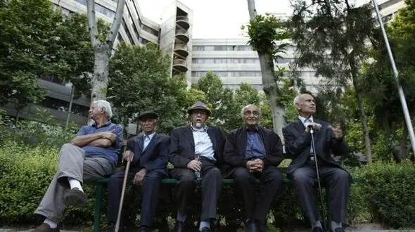 حقوق اردیبهشت‌ ماه بازنشستگان واریز شد
