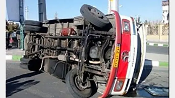 خطر از بیخ گوش دختران دانش آموز گذشت