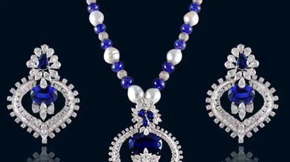 رونمایی از جدیدترین مدلهای جواهرات یک برند معروف