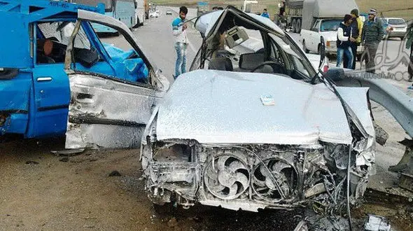 یک کشته و 2 مجروح حاصل برخورد پژو با نیسان  