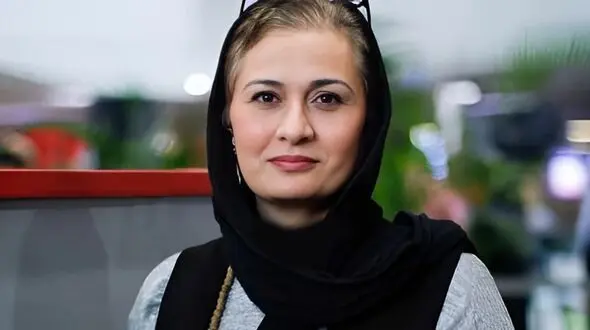 کنایه سنگین خانم بازیگر به رئیسی در برنامه علی ضیا 