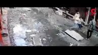 نجات به موقع یک دختربچه از کانال آب + فیلم 