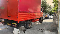 گیر کردن کامیون در شیب تند خیابان های دارآباد + عکس ها 