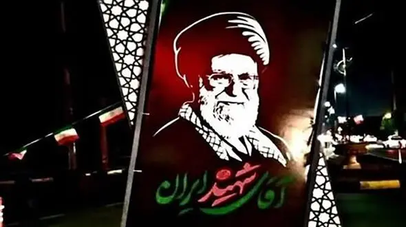 حضور سید احمد خمینی در مراسم تشییع آقای شهید ایران در تهران + عکس