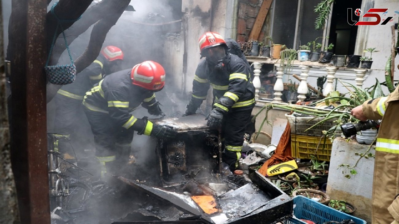 آتش سوزی هولناک خانه یک خانواده ساروی را به وحشت انداخت